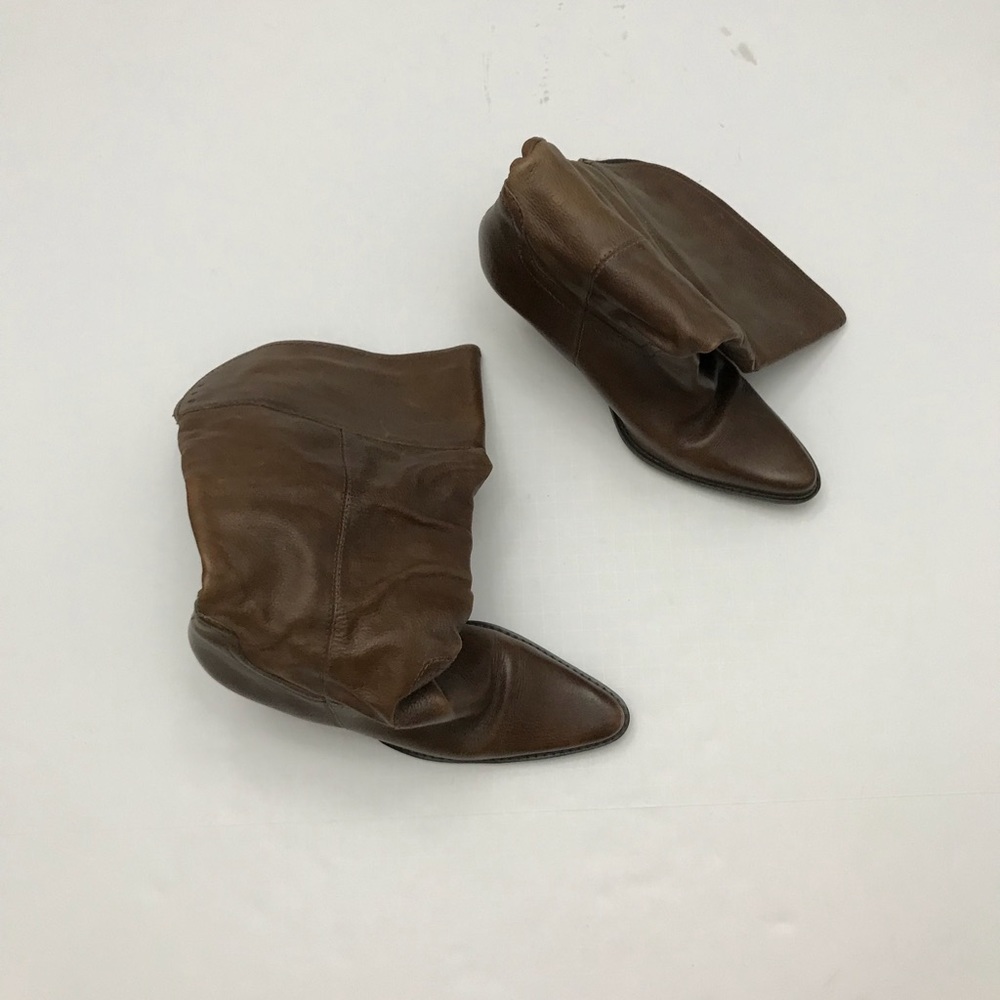 Brown leather slouch high heel boots size 9